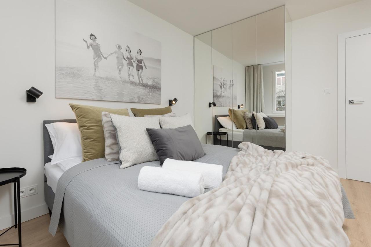 ורשה Cosy Dream City Center Apartment By Noclegi Renters מראה חיצוני תמונה