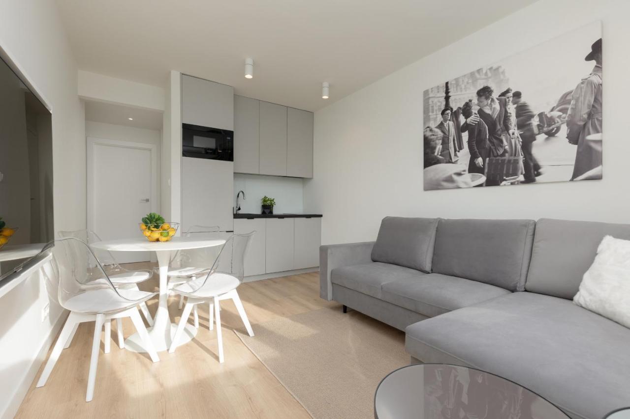 ורשה Cosy Dream City Center Apartment By Noclegi Renters מראה חיצוני תמונה